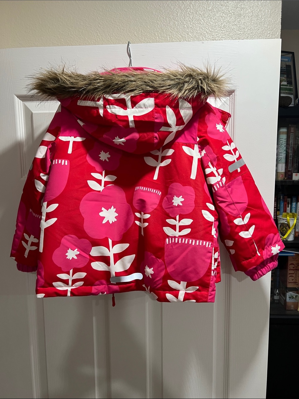 Like New Boden Hot Pink and White Floral Girls Winter Coat - Picture 2 of 3
